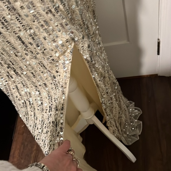 Mac Duggal 5759 - Embellished Halter Evening Gown Size 10 NWT - Picture 7 of 7